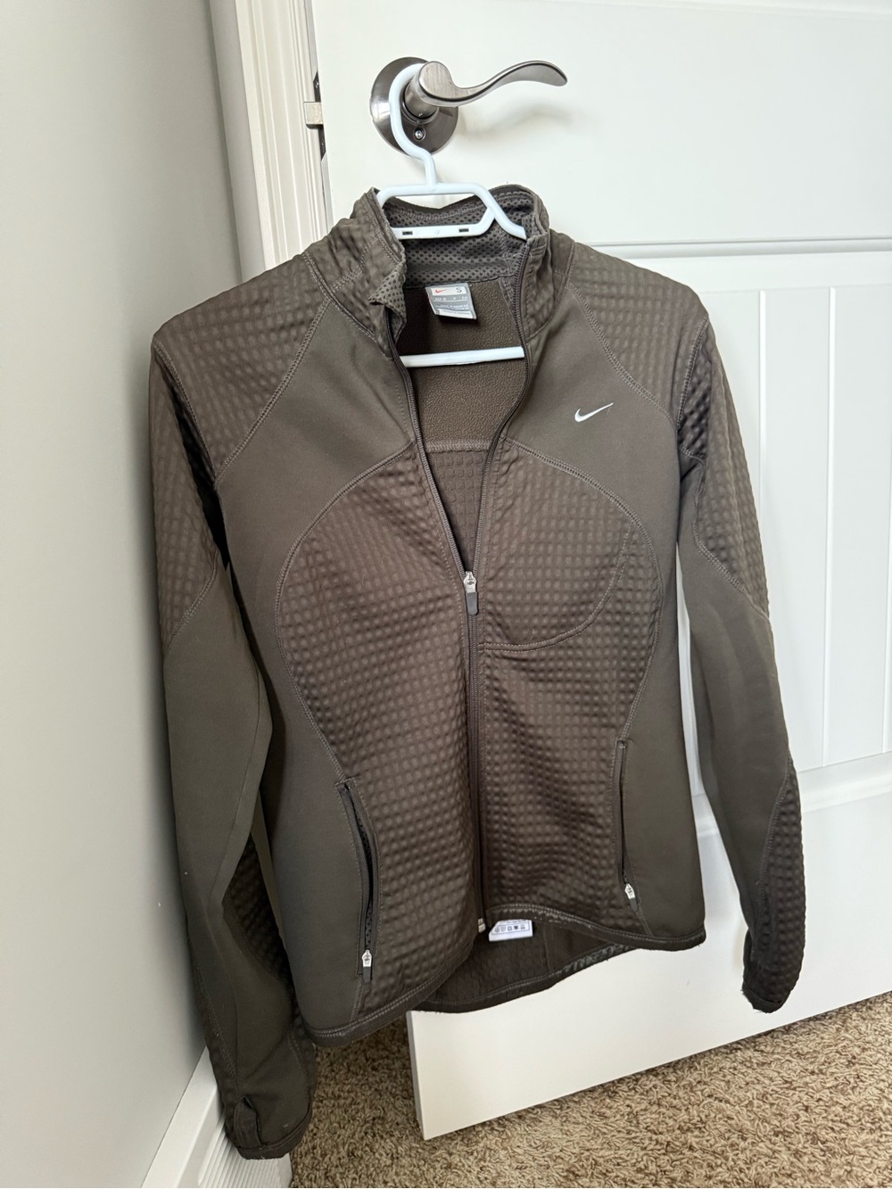 Nike Women’s Olive Green Full-Zip Therma Fit Athletic Jacket